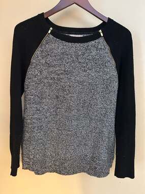 Banana Republic Merino Wool Blend Raglan Sweater with Gold Zipper Detail